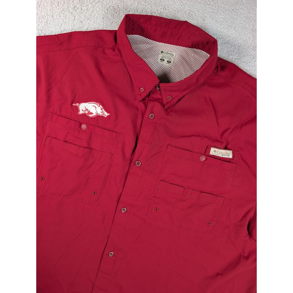 Columbia PFG Arkansas Razorbacks Shirt Mens XXL Red SS Fishing Button Up